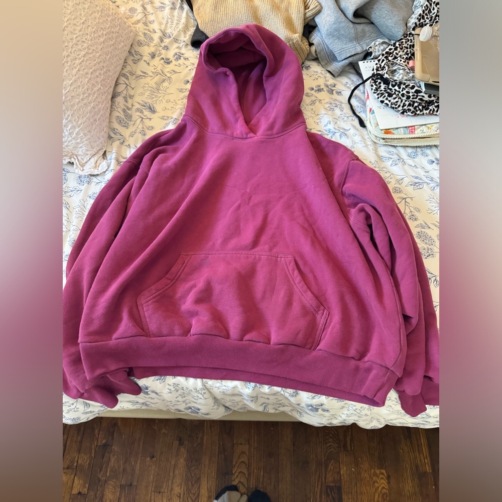 Dark pink Abercrombie sweatshirt
